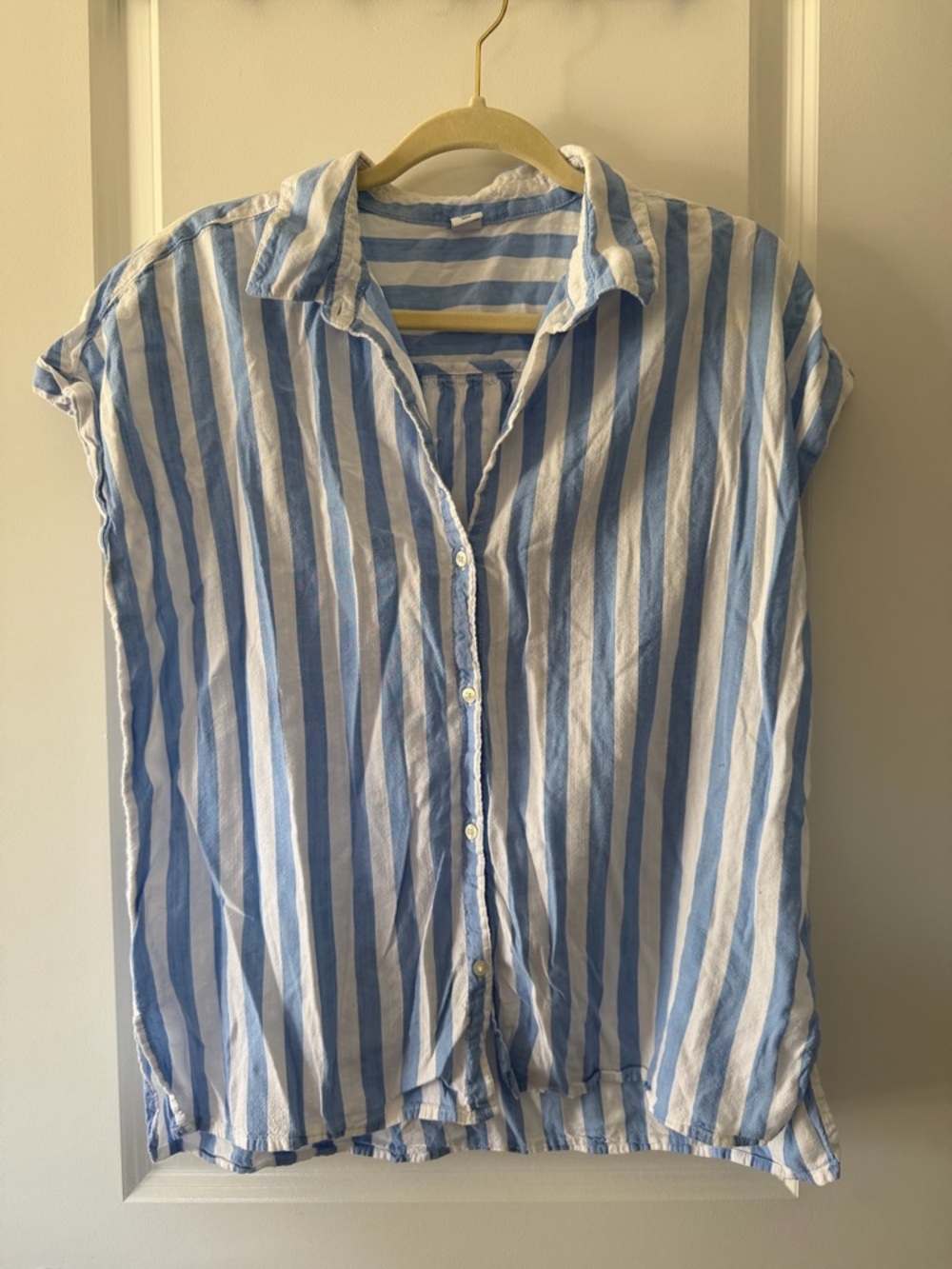 OLD NAVY | Blue and White Striped Cotton Button-Up Blouse w/ Cap Sleeve - Size L